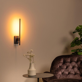 Lucide FINAN - nástěnné svítidlo - LED - 1x6W 2700K - USB nabíječka - černé, LUCIDE, TRENDY svítidla